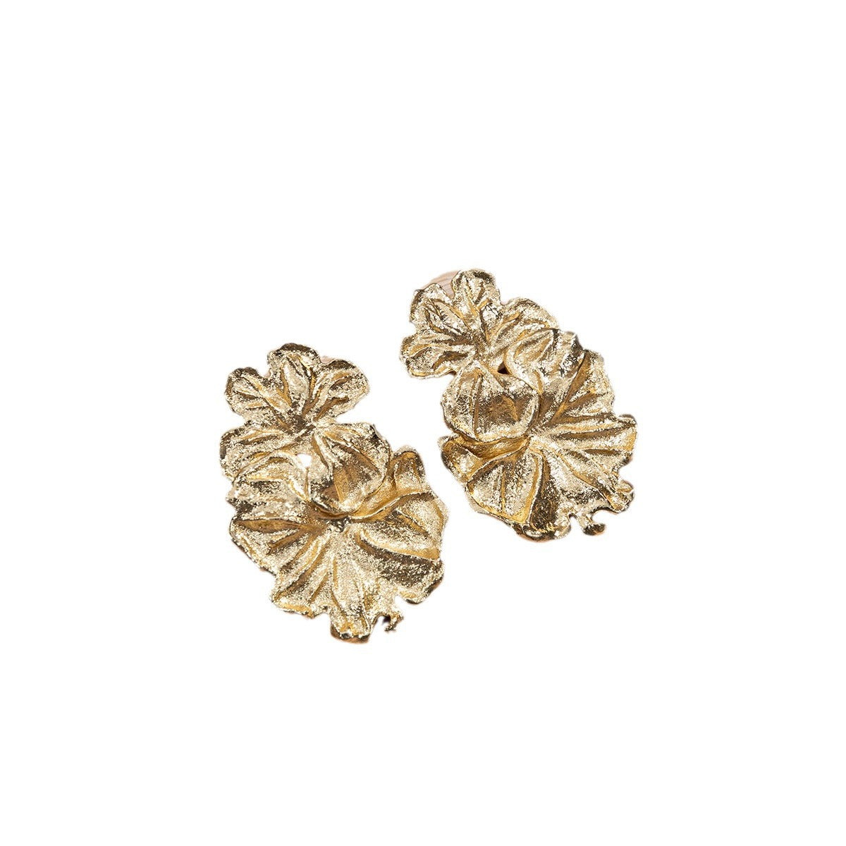 One pair luxury retro style flower design Earrings