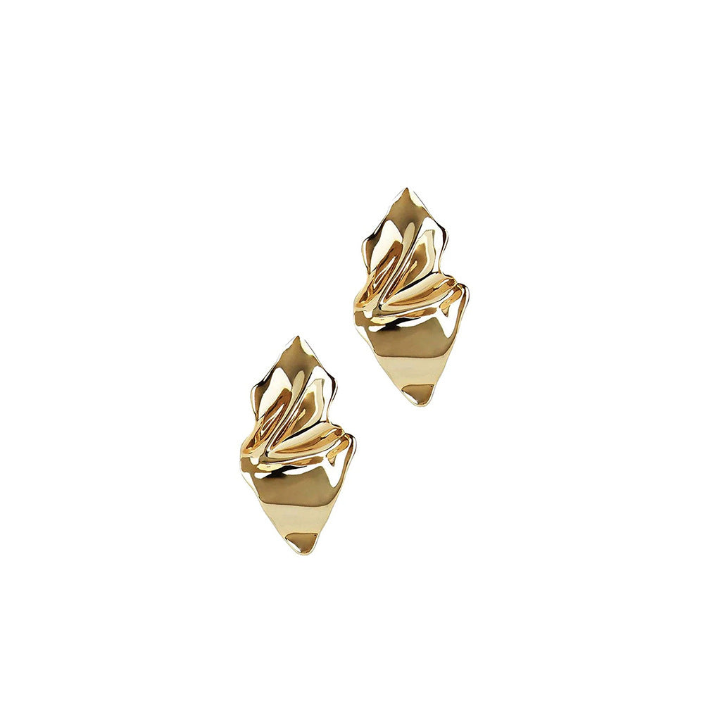 One pair of women's leaf shaped earrings